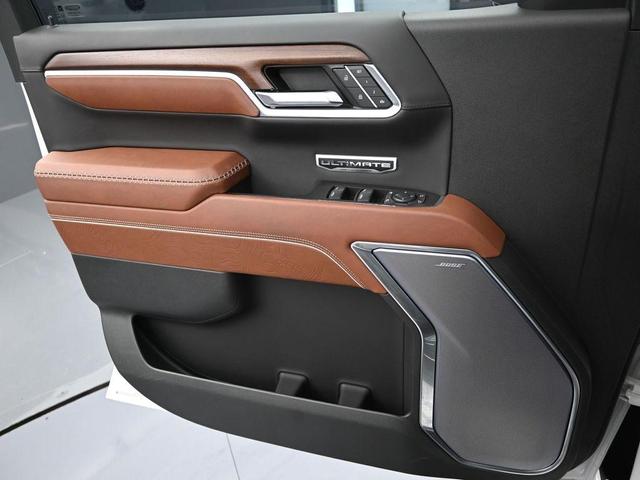Photo of 2024 White Frost Tri-Coat GMC Sierra 1500