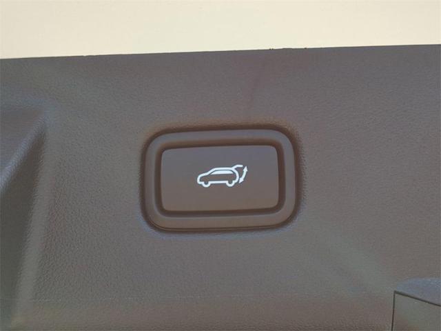 Photo of 2026 Serenity White Pearl Hyundai TUCSON