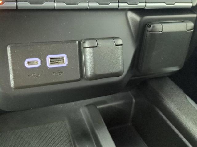 Photo of 2023 Quicksilver Metallic GMC Sierra 3500