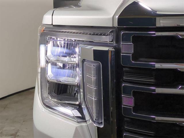 Photo of 2023 Quicksilver Metallic GMC Sierra 3500