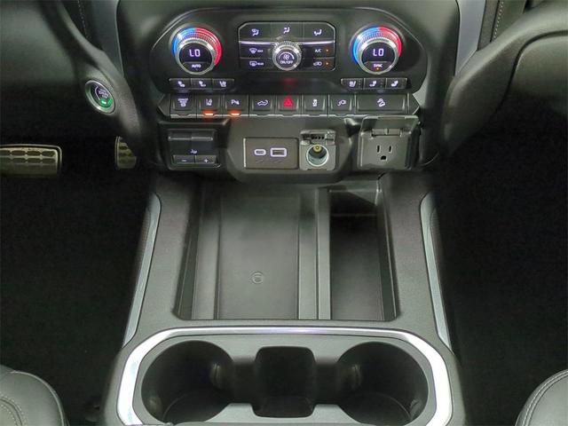 Photo of 2023 Quicksilver Metallic GMC Sierra 3500