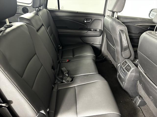 Photo of 2020 Modern Steel Metallic Honda Pilot