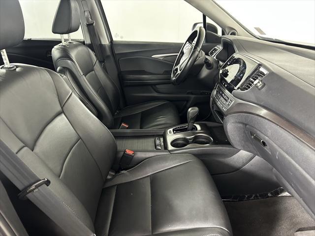 Photo of 2020 Modern Steel Metallic Honda Pilot