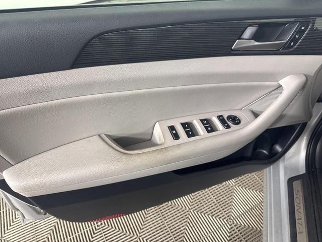 Photo of 2019 Symphony Silver Hyundai SONATA