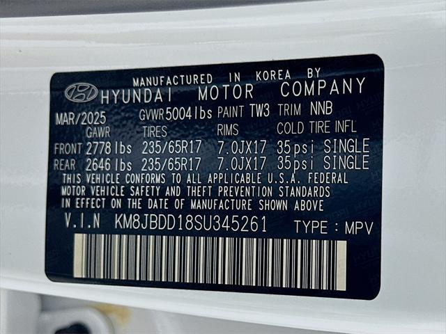 Photo of 2025 White Pearl Hyundai TUCSON Hybrid