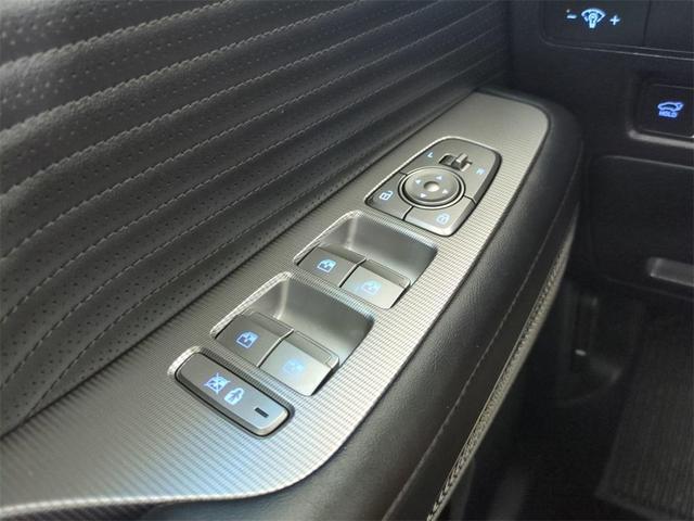 Photo of 2023 Abyss Black Pearl Hyundai PALISADE