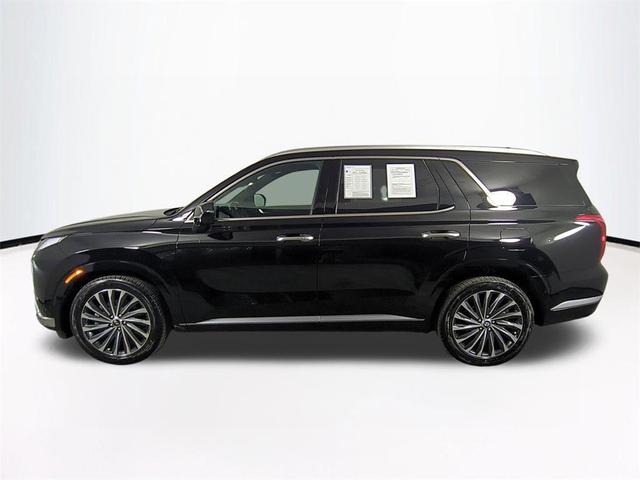Photo of 2023 Abyss Black Pearl Hyundai PALISADE