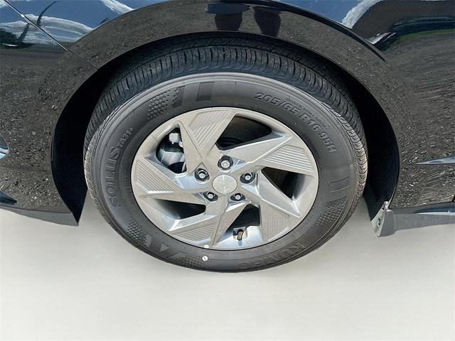 Photo of 2025 Abyss Black Hyundai SONATA