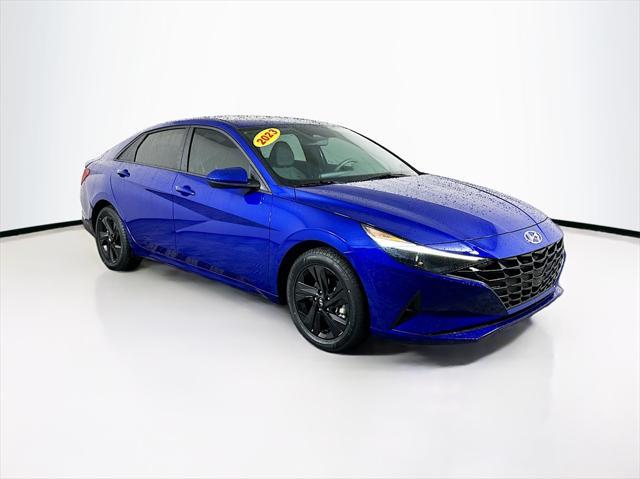 2023 Hyundai Elantra Hev