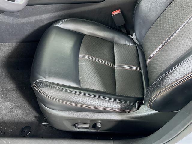 Photo of 2023 Pearl Nissan Altima