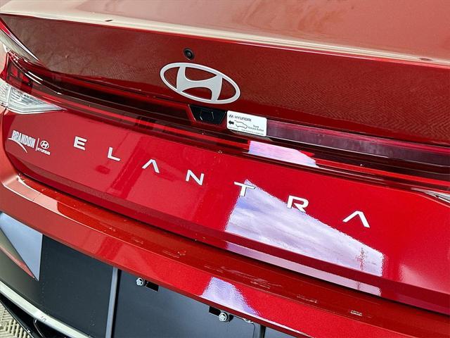 Photo of 2025 Ultimate Red Hyundai ELANTRA
