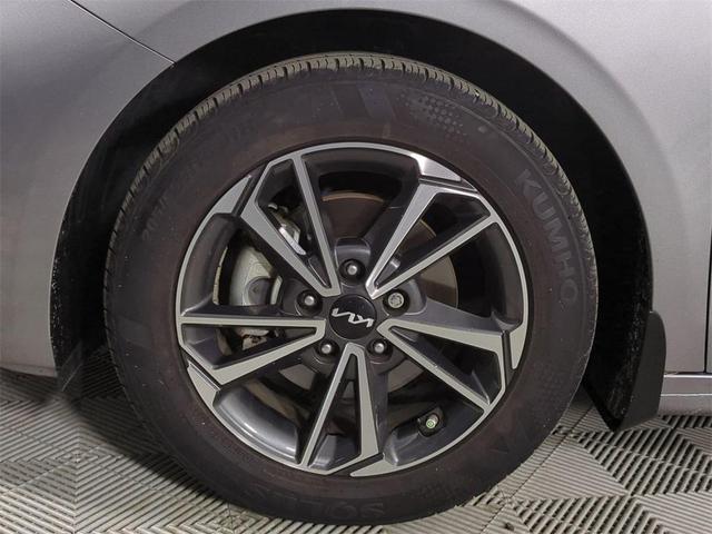 Photo of 2022 Steel Gray Kia Forte