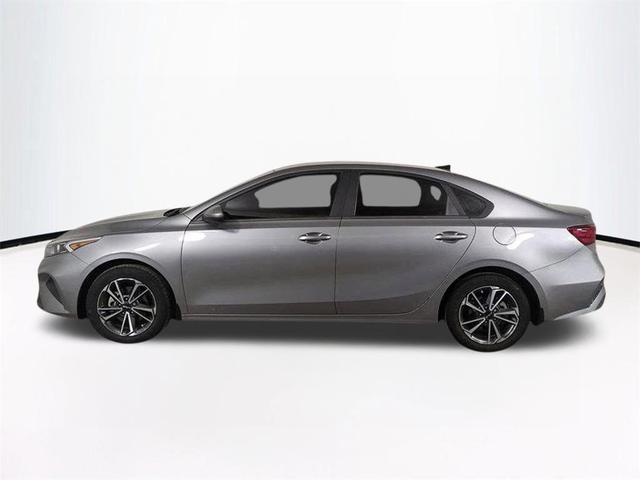 Photo of 2022 Steel Gray Kia Forte