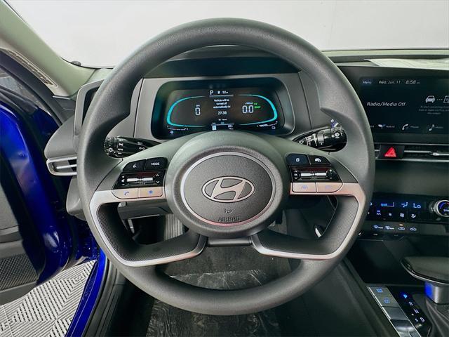Photo of 2025 Intense Blue Hyundai ELANTRA HEV