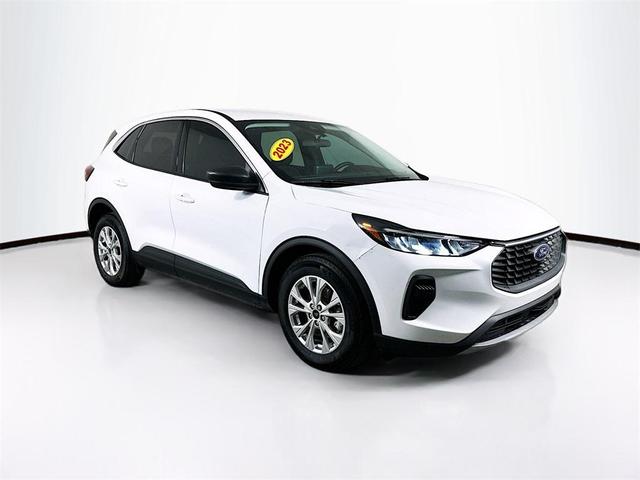 Photo of 2023 Oxford White Ford Escape