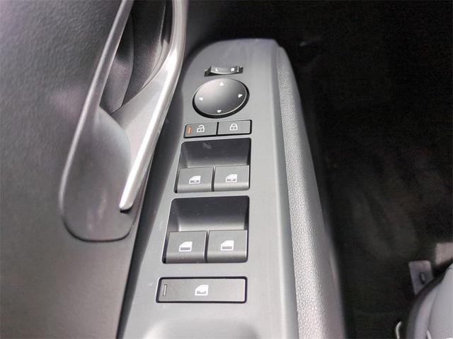 Photo of 2025 Phantom Black Hyundai SANTA CRUZ