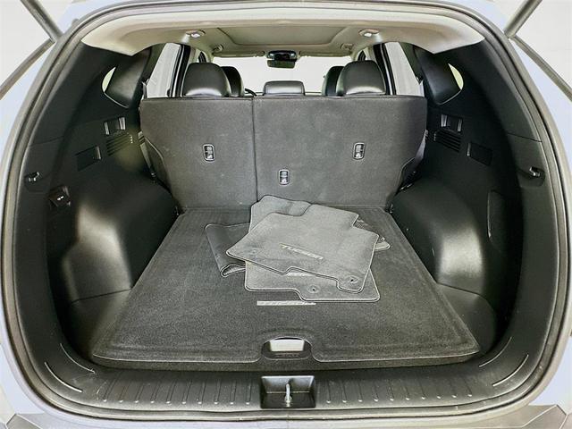 Photo of 2022 Quartz White Hyundai TUCSON