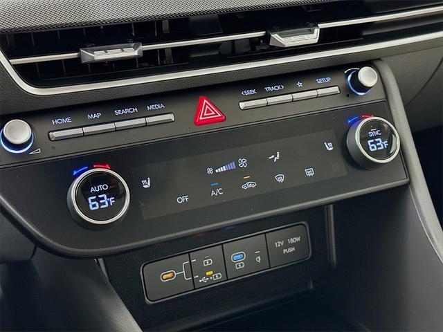 Photo of 2025 Aero Silver Hyundai SONATA