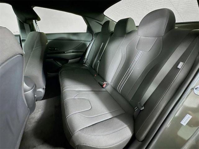 Photo of 2025 Amazon Gray Hyundai ELANTRA
