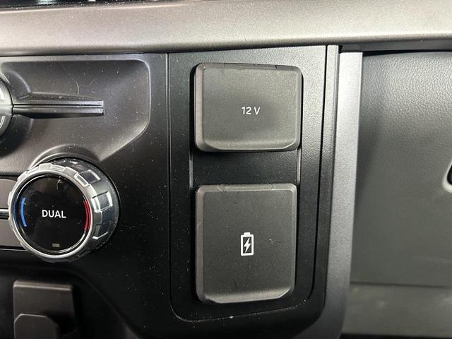 Photo of 2024 Oxford White Ford F-150
