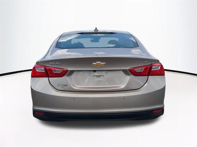 Photo of 2024 Mineral Gray Metallic Chevrolet Malibu