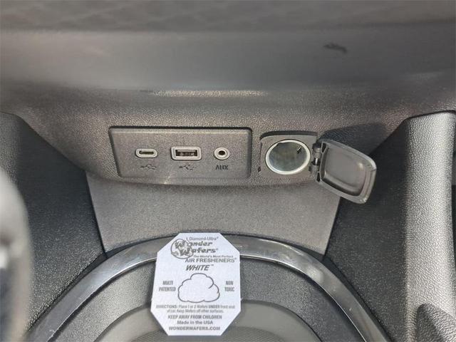 Photo of 2024 Mineral Gray Metallic Chevrolet Malibu