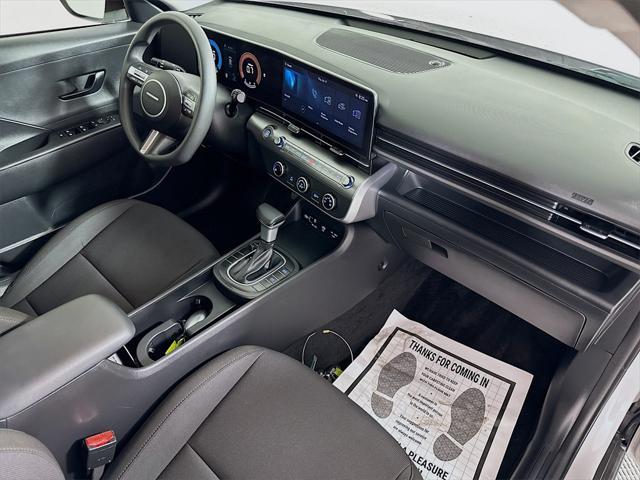 Photo of 2025 Cyber Gray Metallic Hyundai KONA