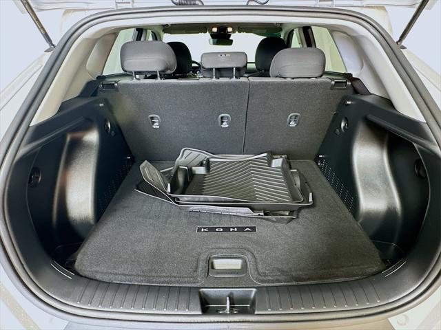 Photo of 2025 Cyber Gray Metallic Hyundai KONA