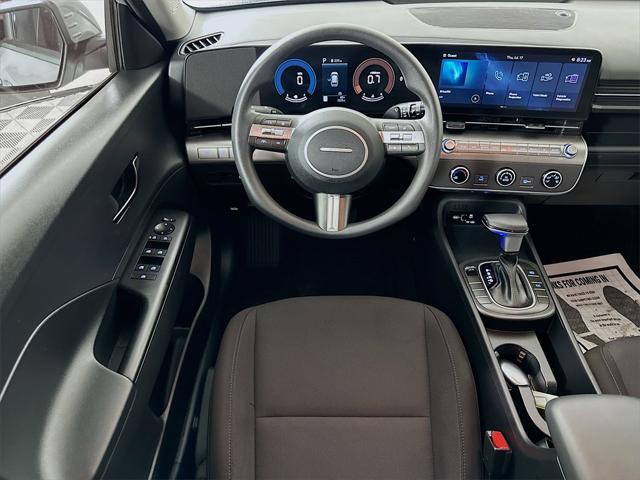 Photo of 2025 Cyber Gray Metallic Hyundai KONA