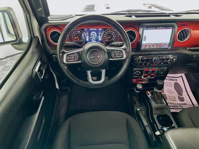 Photo of 2020 Bright White Clearcoat Jeep Gladiator