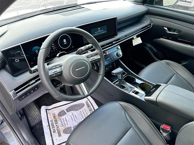 Photo of 2025 Hampton Gray Hyundai SANTA CRUZ