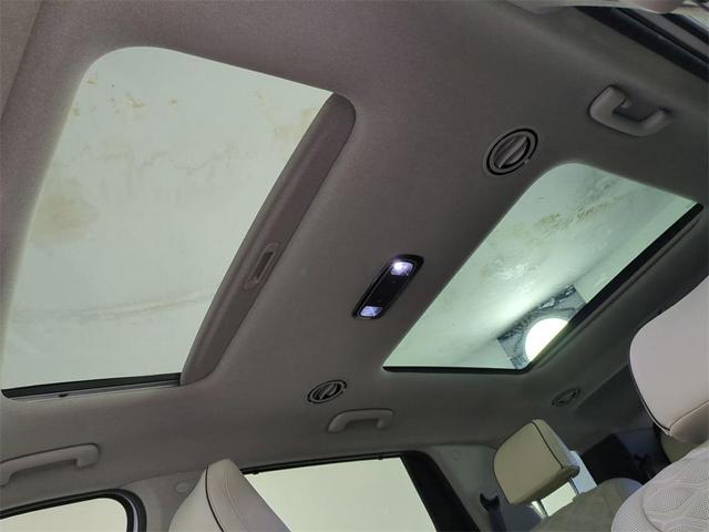 Photo of 2021 Hyper White Hyundai PALISADE