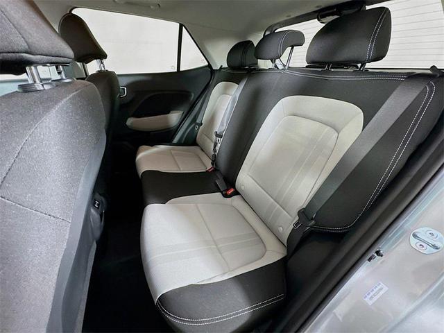 Photo of 2025 Shimmering Silver Hyundai VENUE