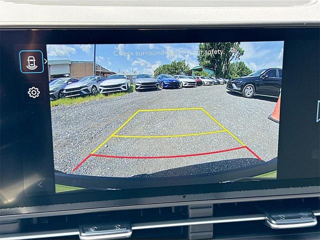 Photo of 2025 Neoteric Yellow Hyundai KONA