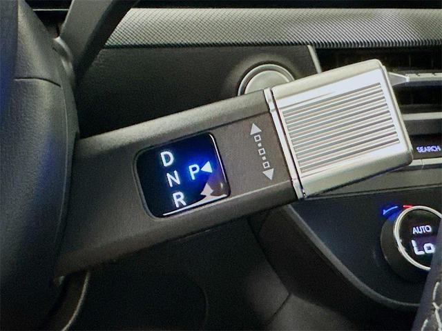 Photo of 2025 Serenity White Hyundai SONATA Hybrid