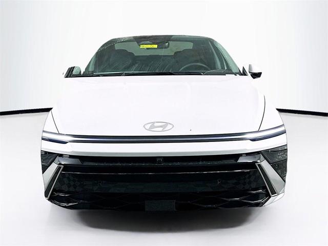 Photo of 2025 Serenity White Hyundai SONATA Hybrid