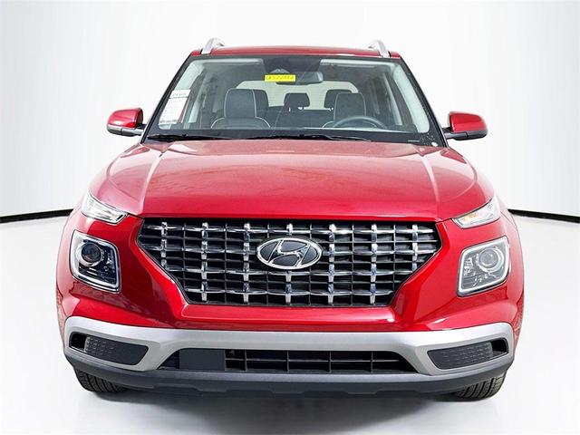 Photo of 2025 Ultimate Red Hyundai VENUE