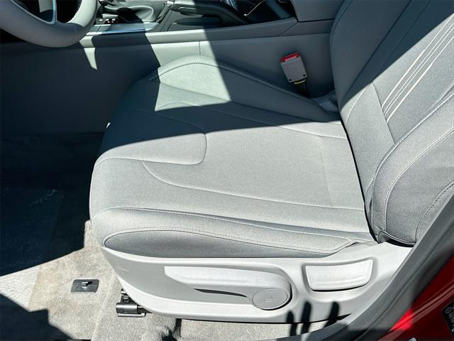 Photo of 2025 Ultimate Red Hyundai ELANTRA