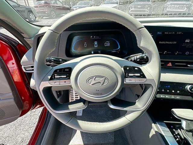 Photo of 2025 Ultimate Red Hyundai ELANTRA