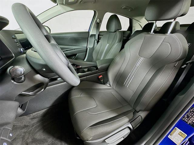 Photo of 2025 Intense Blue Hyundai ELANTRA HEV