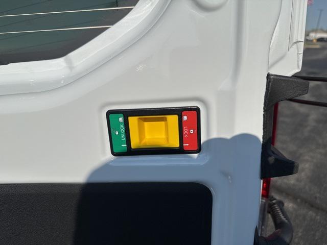 Photo of 2025 Oxford White Ford Transit-350