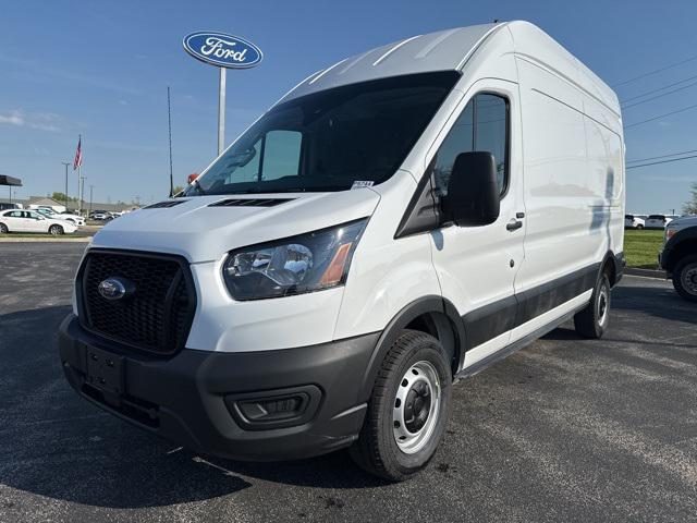 Photo of 2025 Oxford White Ford Transit-350