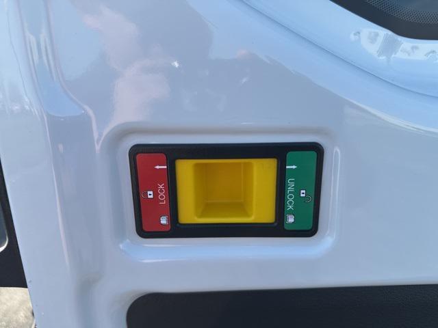 Photo of 2025 Oxford White Ford Transit-350