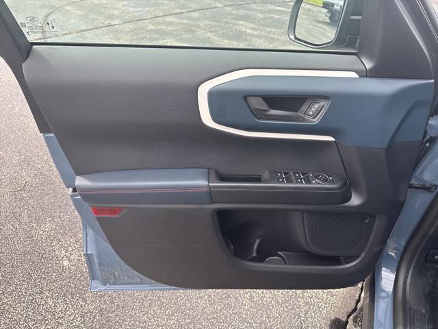 Photo of 2025 Azure Gray Metallic Tri-Coat Ford Bronco Sport