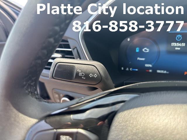Photo of 2023 Vapor Blue Ford Escape