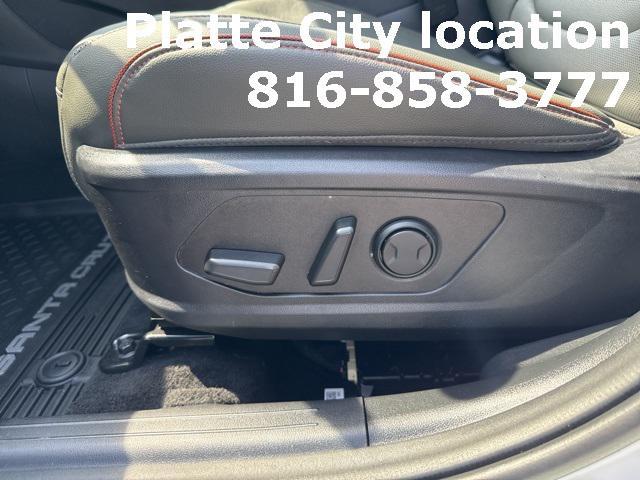 Photo of 2023 Atlas White Hyundai SANTA CRUZ