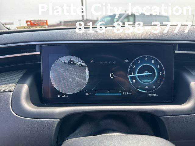 Photo of 2023 Atlas White Hyundai SANTA CRUZ