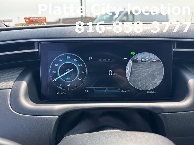 Photo of 2023 Atlas White Hyundai SANTA CRUZ
