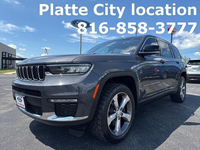 Photo of 2022 Baltic Gray Metallic Clearcoat Jeep Grand Cherokee L