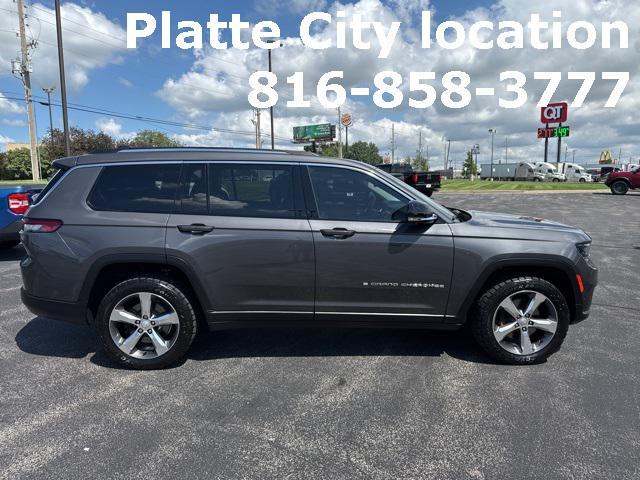 Photo of 2022 Baltic Gray Metallic Clearcoat Jeep Grand Cherokee L